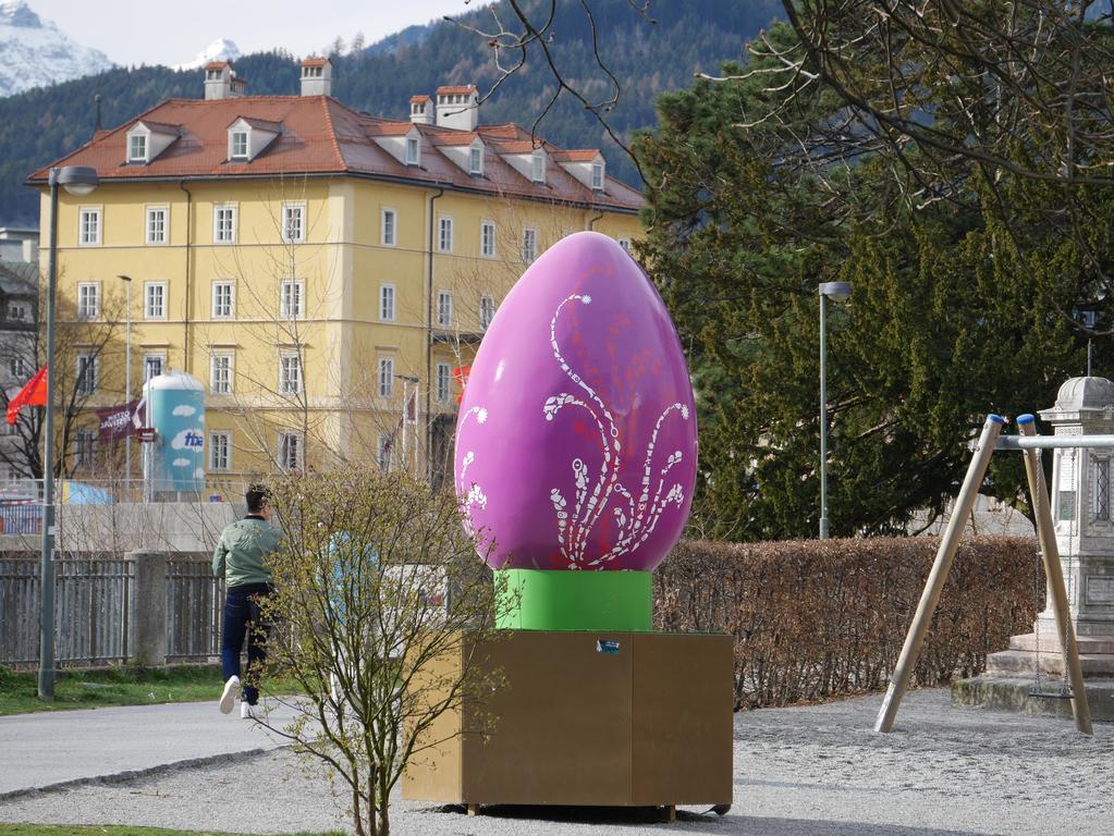 Riedz Apartments Innsbruck- Zentrales Apartmenthaus Mit Gruener Oase Esterno foto